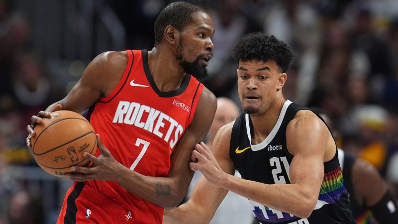 冲超福将，和晓强三年内先后帮助西海岸、英博、铜梁龙冲超（三年三队冲超，和晓强堪称西海岸、英博、铜梁龙的福将）