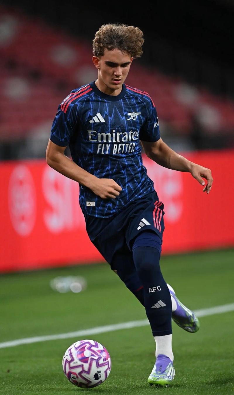 两人合砍70分！直接打花比赛（双核联手砍下70分！比赛提前失去悬念）