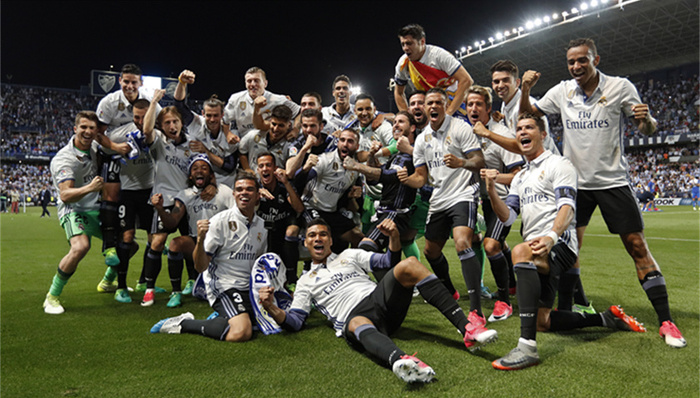 每体：战毕包诺坎普将开放45401个座位，预计座无虚席（每体：诺坎普战毕包将启用45401个席位，预计满座）