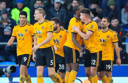 拜仁官方：于帕梅卡诺因负荷管理未进战圣保利大名单（拜仁官宣：出于负荷管理考虑，于帕梅卡诺无缘对阵圣保利名单）